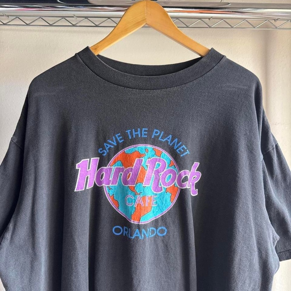 Vintage 90s Y2K Hard Rock Cafe Orlando Boxy Cropped Graphic Tee Shirt